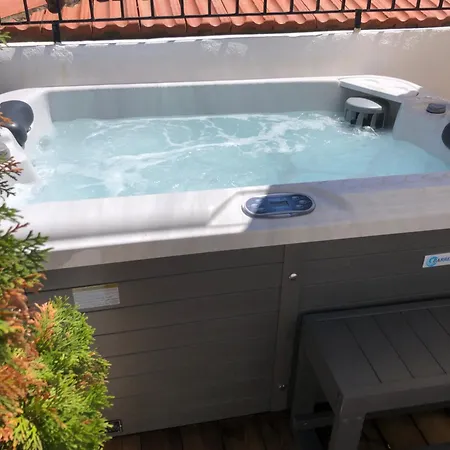 Evagelia's Deluxe Villa-jacuzzi In Center * 斯科派洛斯