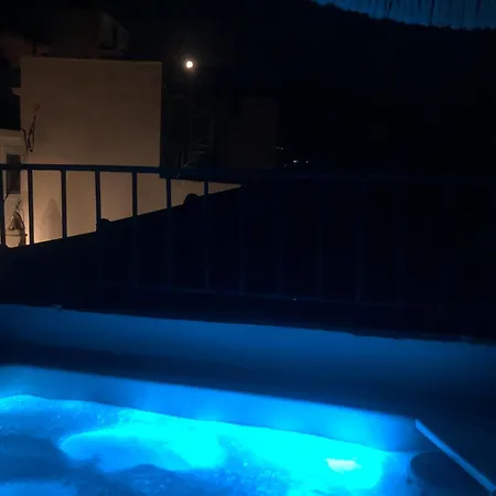 Villa Evagelia's Deluxe Villa-roof Jacuzzi Skopelos Town