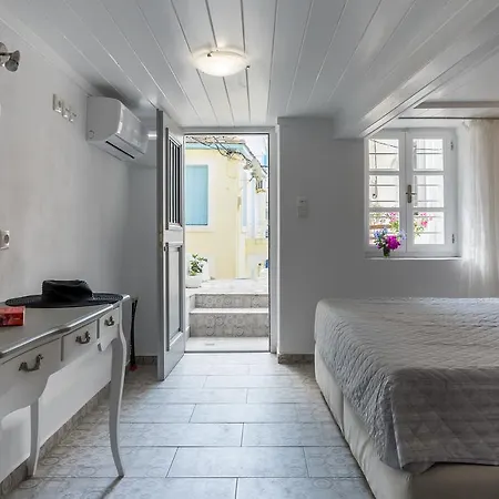 Villa Evagelia's Deluxe Villa-roof Jacuzzi Skopelos Town