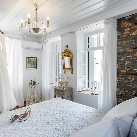 Evagelia's Deluxe Villa-roof Jacuzzi * Skopelos