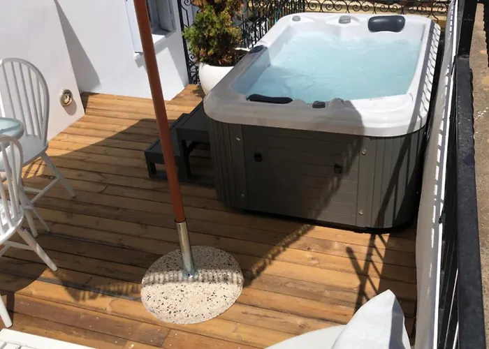 Evagelia's Deluxe Villa-roof Jacuzzi 别墅 斯科派洛斯