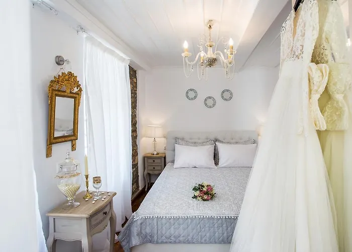 别墅 Evagelia's Deluxe Villa-roof Jacuzzi