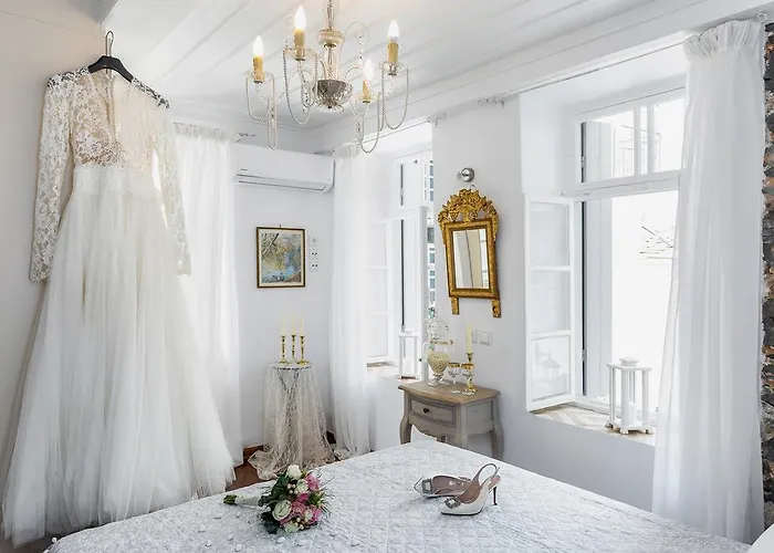 Evagelia's Deluxe Villa-roof Jacuzzi 别墅 *