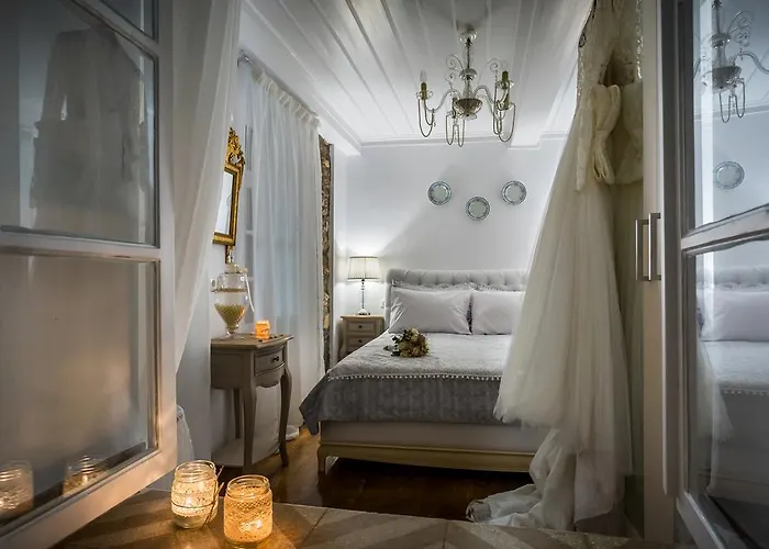 Evagelia's Deluxe Villa-roof Jacuzzi