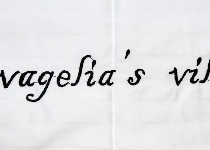 别墅 Evagelia's Deluxe Villa-roof Jacuzzi