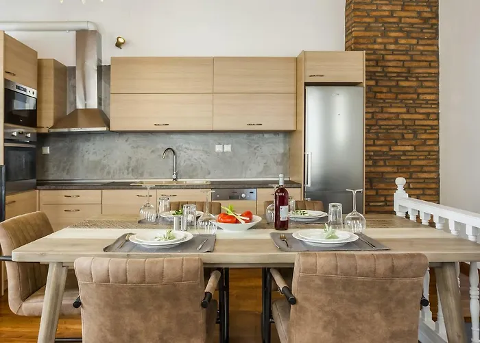 Evagelia's Deluxe Villa-roof Jacuzzi